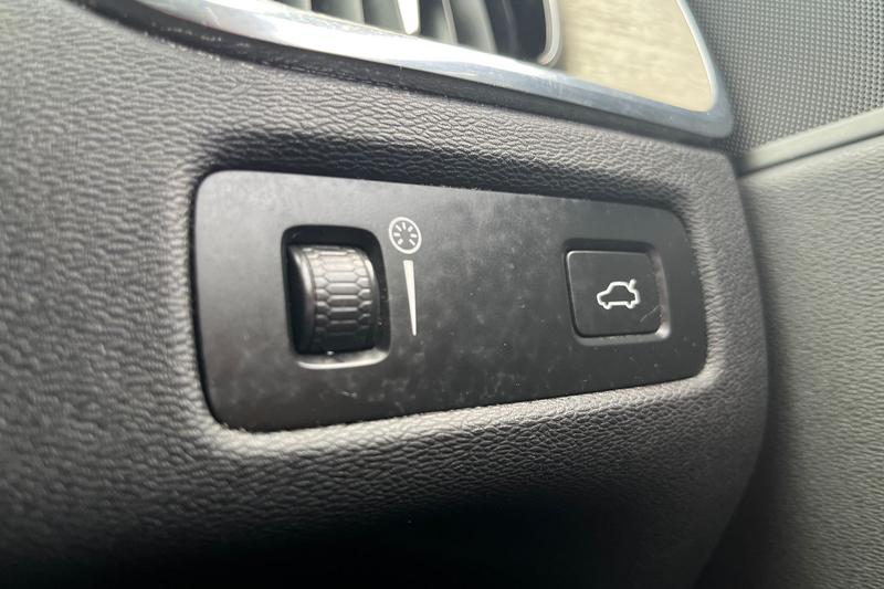 Used Volvo XC60 2021 for sale - 78015419: Photo 24