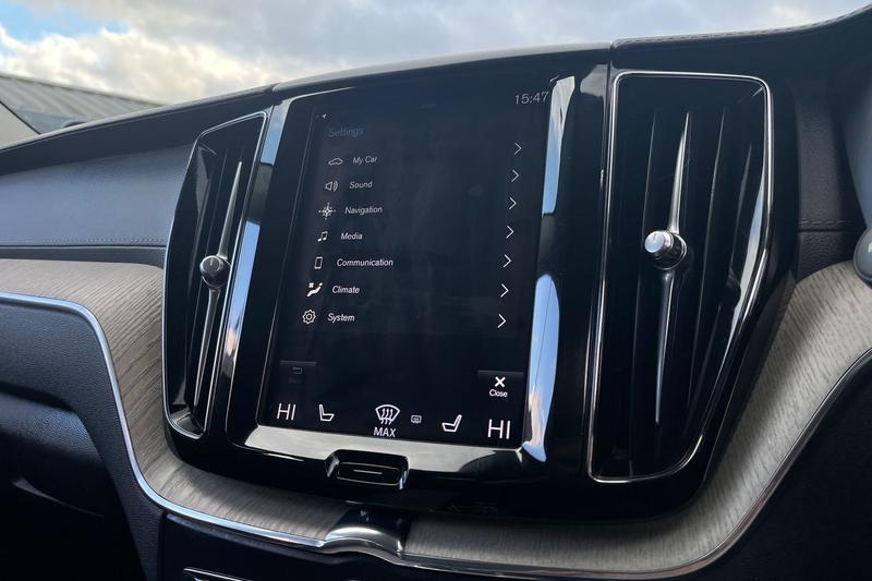 Used Volvo XC60 2021 for sale - 78015419: Photo 31