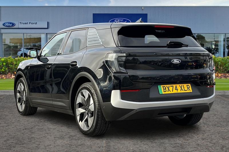 Used Ford Explorer 2024 for sale - 76621541: Photo 2