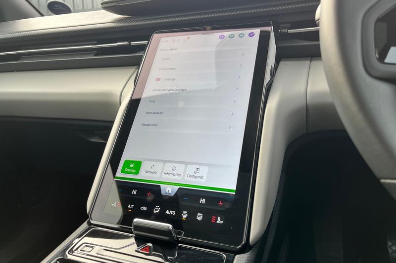 Used Ford Explorer 2024 for sale - 76621541: Photo 32