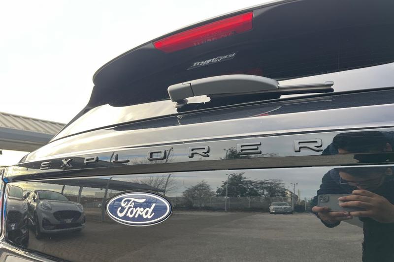 Used Ford Explorer 2024 for sale - 76621541: Photo 40