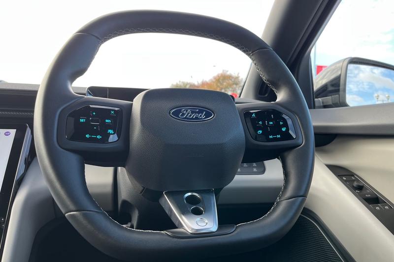 Used Ford Capri 2024 for sale - 76394099: Photo 12