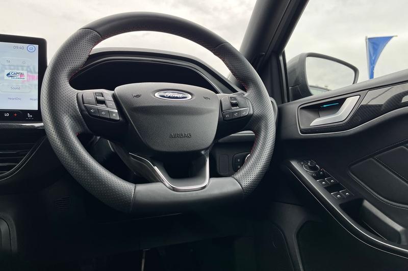 Used Ford Focus 2023 for sale - 78180394: Photo 12