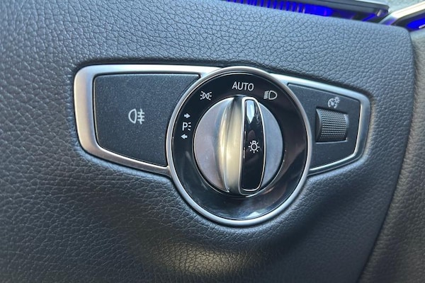 Used Mercedes-Benz E-Class 2019 for sale - 75922554: Photo 24