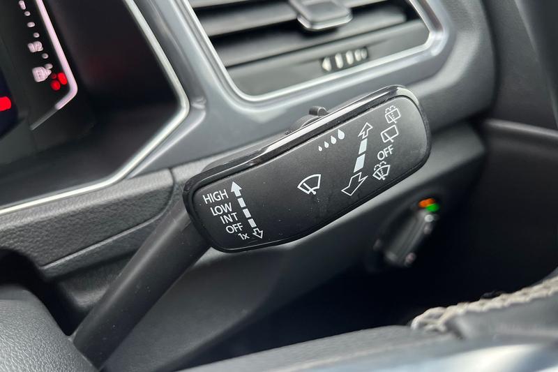 Used Volkswagen T-Roc 2021 for sale - 77427264: Photo 15