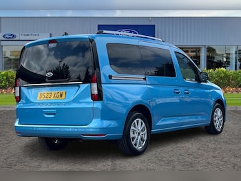 Used Ford Tourneo Connect 2023 for sale - 79203248: Photo