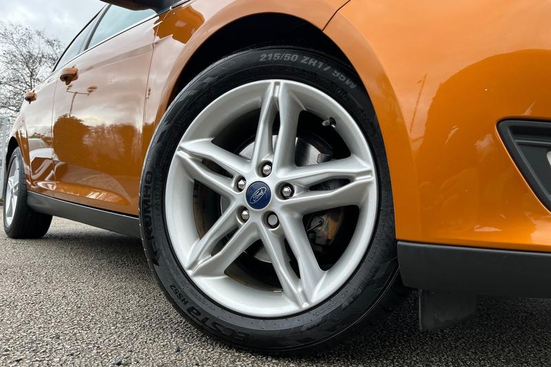 Used Ford Focus 2017 for sale - 77462436: Photo 8