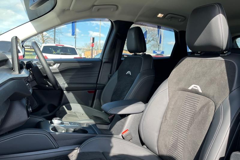 Used Ford Kuga 2024 for sale - 76616274: Photo 19