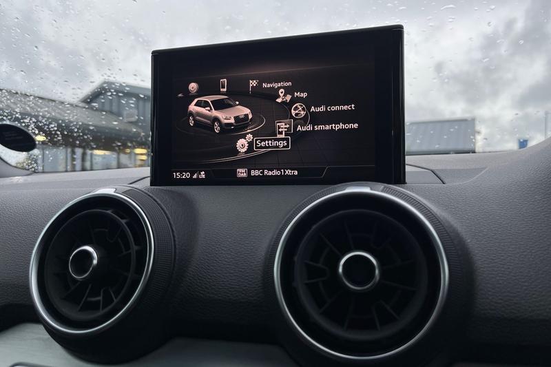 Used Audi Q2 2020 for sale - 76772732: Photo 30