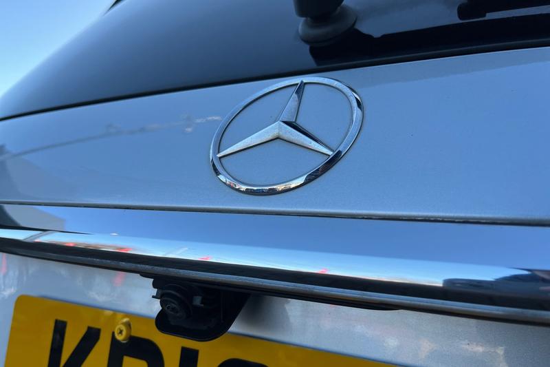 Used Mercedes-Benz E Class 2018 for sale - 77006099: Photo 40