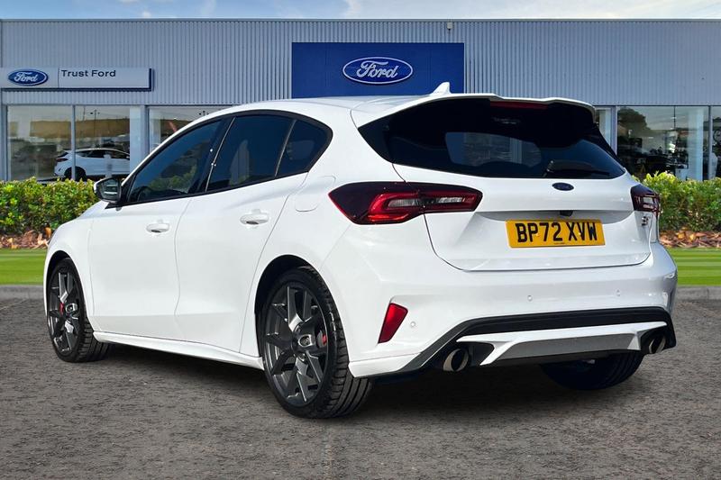 Used Ford Focus 2023 for sale - 77834415: Photo 2