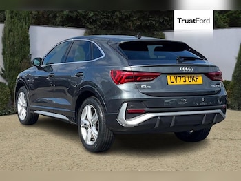 Used Audi Q3 2023 for sale - 79369370: Photo