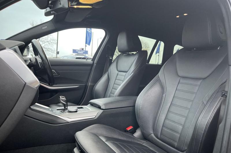 Used BMW 3 Series 2021 for sale - 76767139: Photo 19