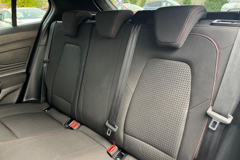 Used Ford Focus 2021 for sale - 76332646: Photo 20