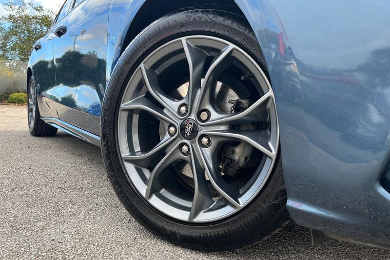 Used Ford Focus 2021 for sale - 76332646: Photo 8