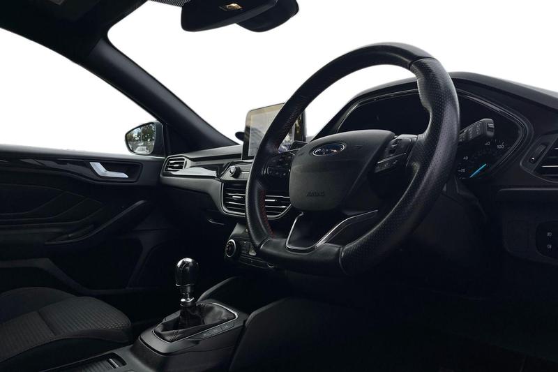 Used Ford Focus 2021 for sale - 76332646: Photo 9