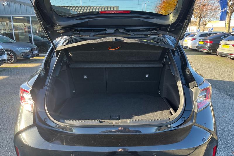 Used Toyota Corolla 2020 for sale - 76603440: Photo 21