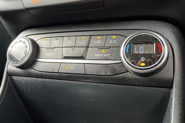Used Ford Fiesta 2021 for sale - 75446070: Photo 32