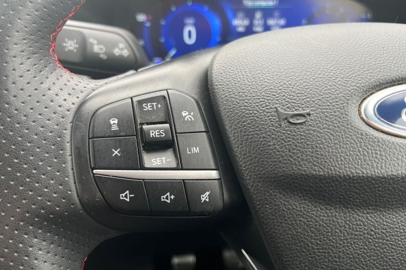 Used Ford Kuga 2020 for sale - 78042785: Photo 35