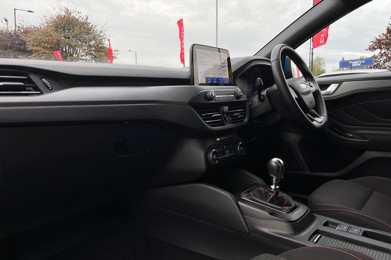 Used Ford Focus 2022 for sale - 76355525: Photo 18