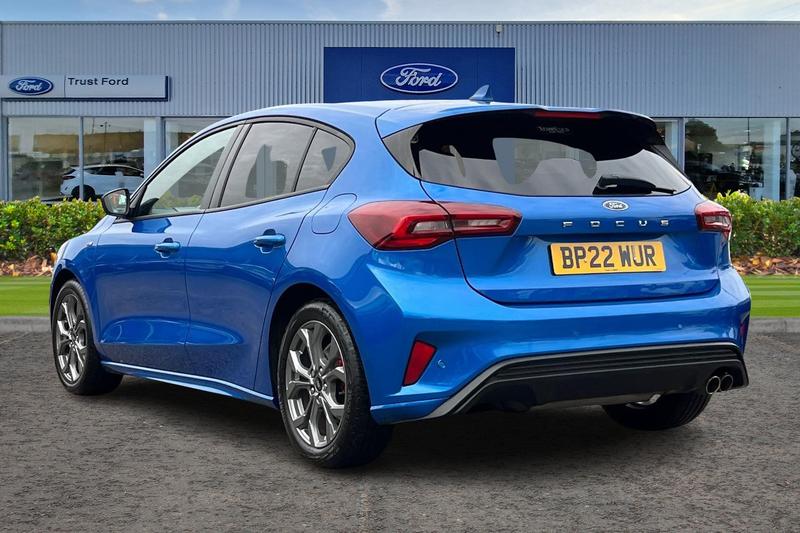 Used Ford Focus 2022 for sale - 76355525: Photo 2