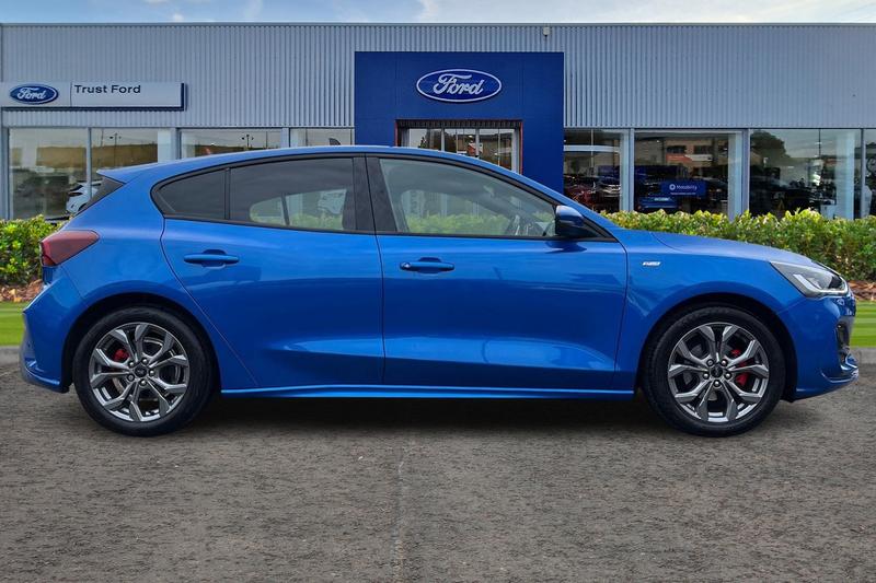 Used Ford Focus 2022 for sale - 76355525: Photo 3