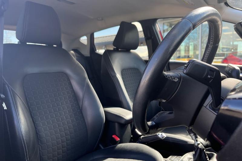 Used Ford Fiesta 2018 for sale - 78087864: Photo 17