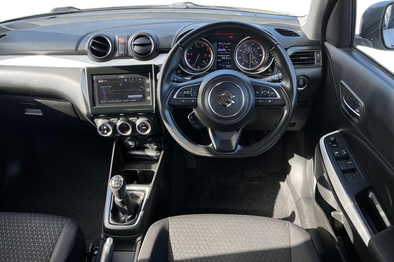 Used Suzuki Swift 2017 for sale - 77918573: Photo 11