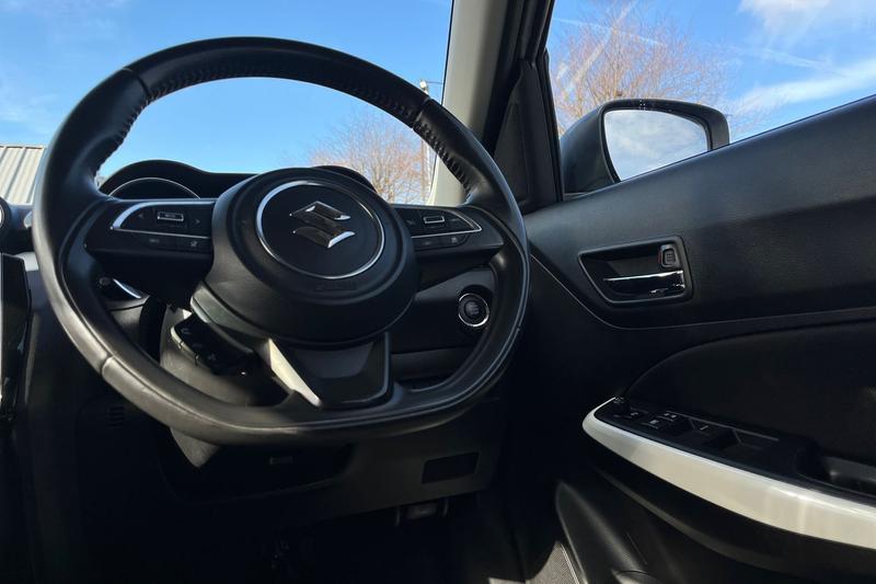 Used Suzuki Swift 2017 for sale - 77918573: Photo 12