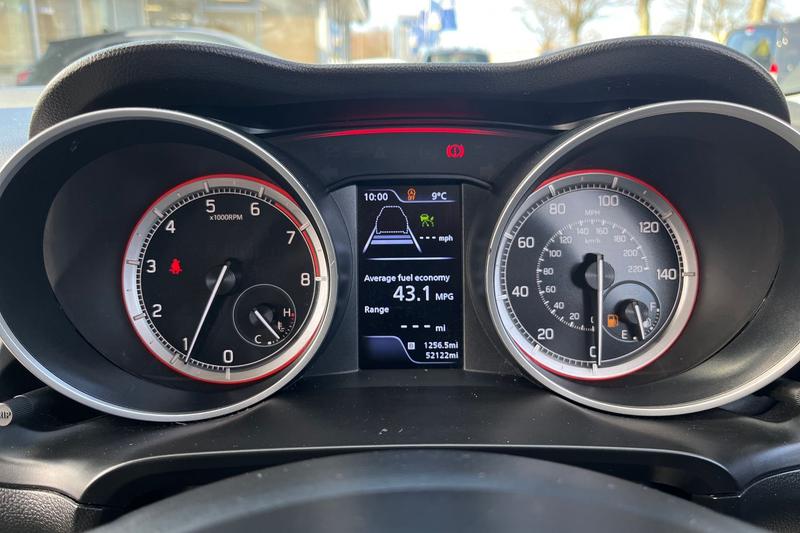 Used Suzuki Swift 2017 for sale - 77918573: Photo 13