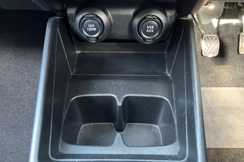 Used Suzuki Swift 2017 for sale - 77918573: Photo 33