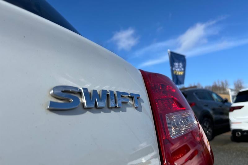 Used Suzuki Swift 2017 for sale - 77918573: Photo 39