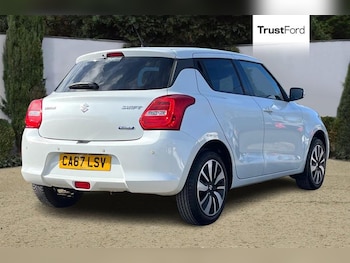 Used Suzuki Swift 2017 for sale - 77918573: Photo