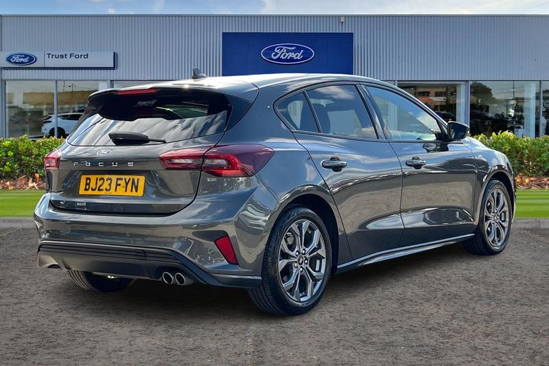 Used Ford Focus 2023 for sale - 76123797: Photo 4