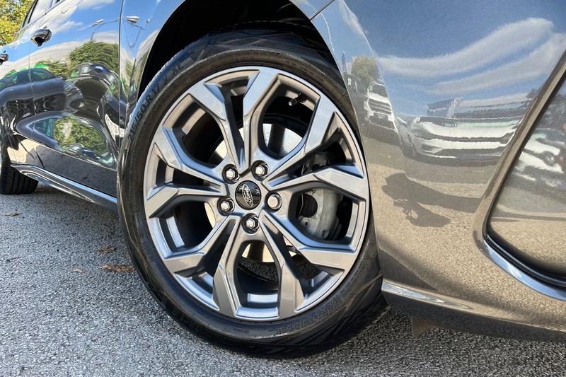 Used Ford Focus 2023 for sale - 76123797: Photo 8