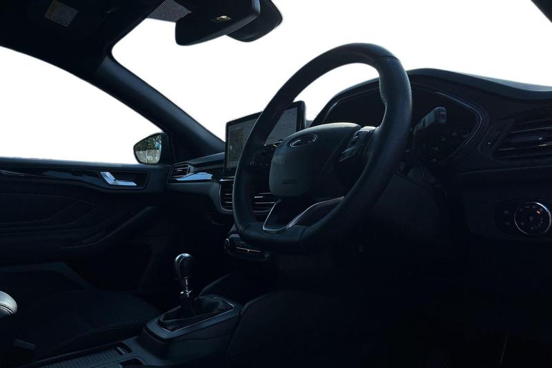 Used Ford Focus 2023 for sale - 76123797: Photo 9