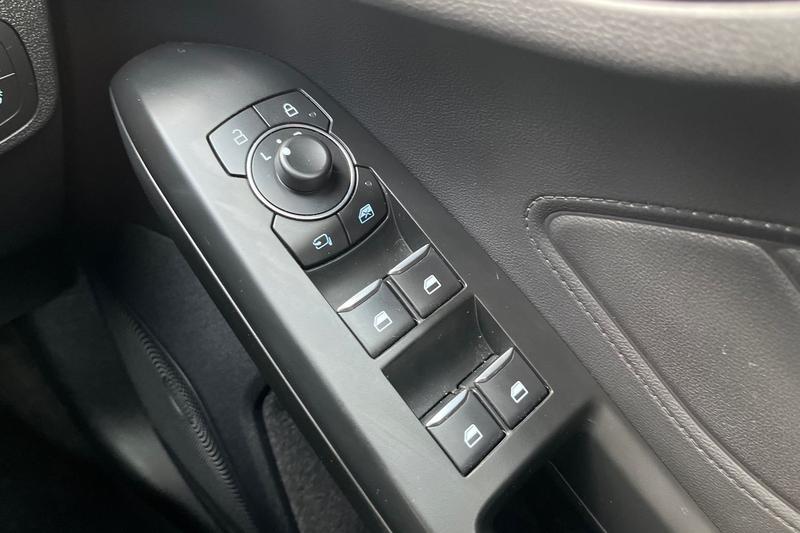 Used Ford Focus 2023 for sale - 76139585: Photo 16