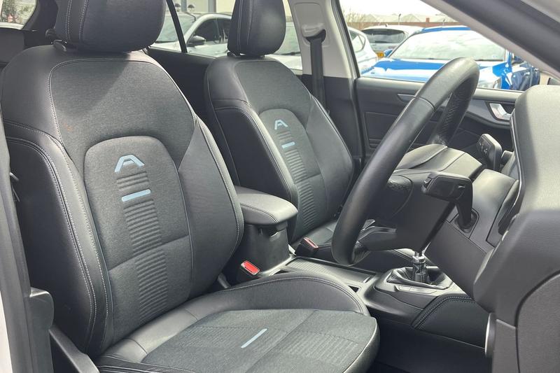 Used Ford Focus 2020 for sale - 77989026: Photo 17