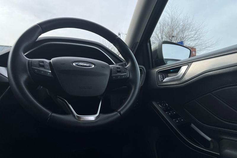 Used Ford Focus 2021 for sale - 77665642: Photo 12