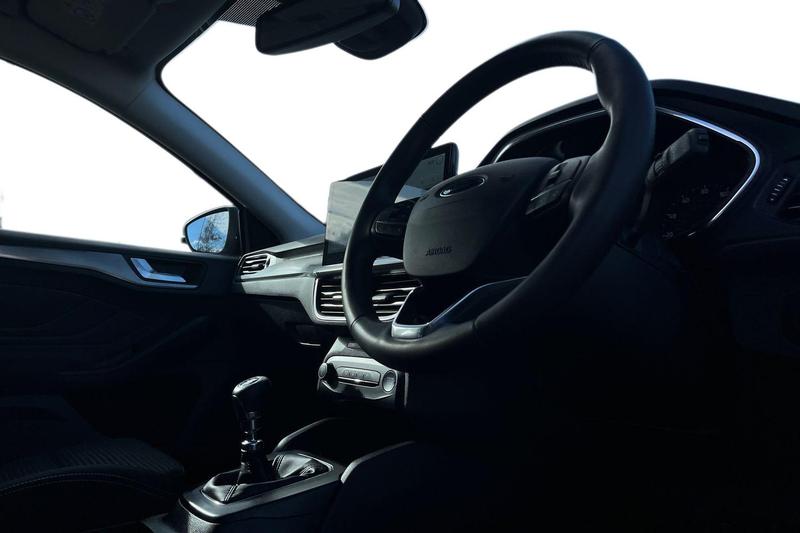 Used Ford Focus 2024 for sale - 77819785: Photo 9