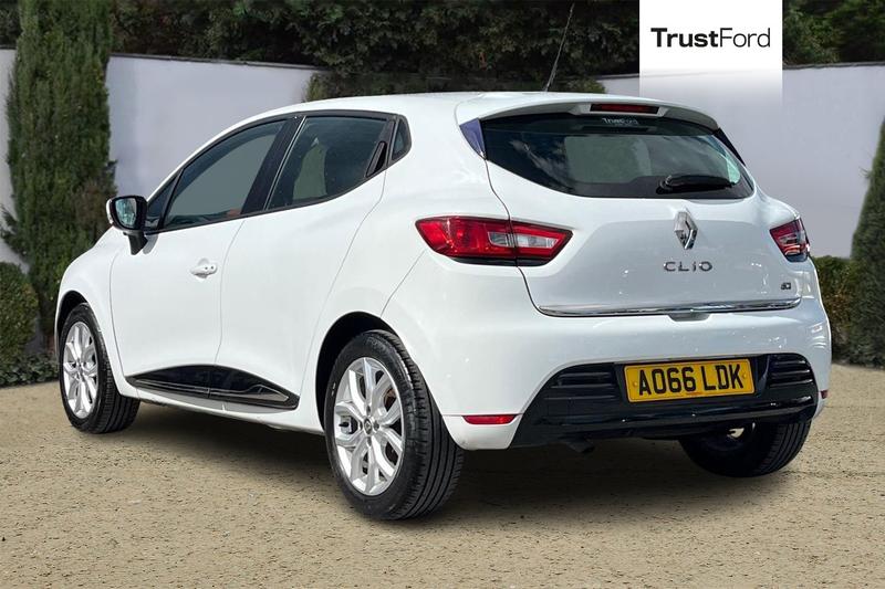 Used Renault Clio 2016 for sale - 75922519: Photo 2