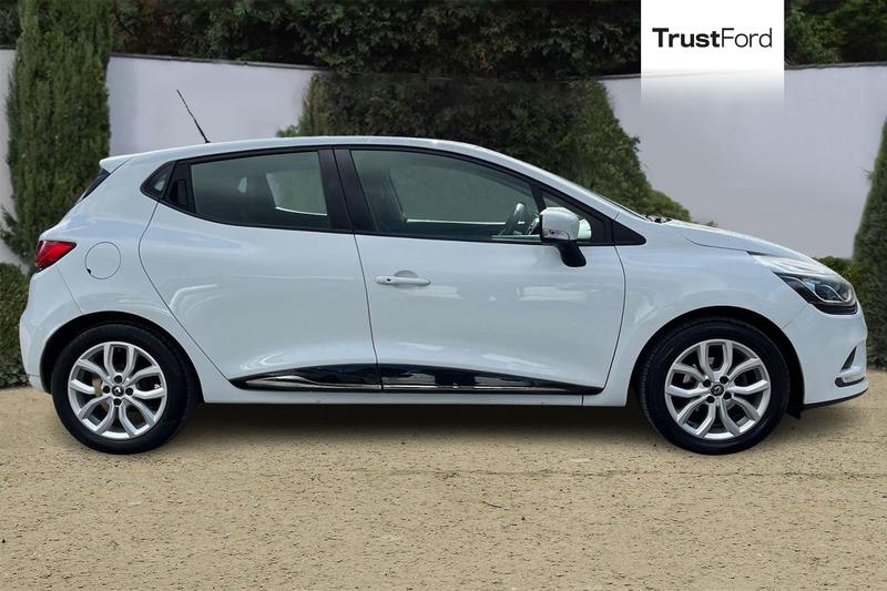 Used Renault Clio 2016 for sale - 75922519: Photo 3
