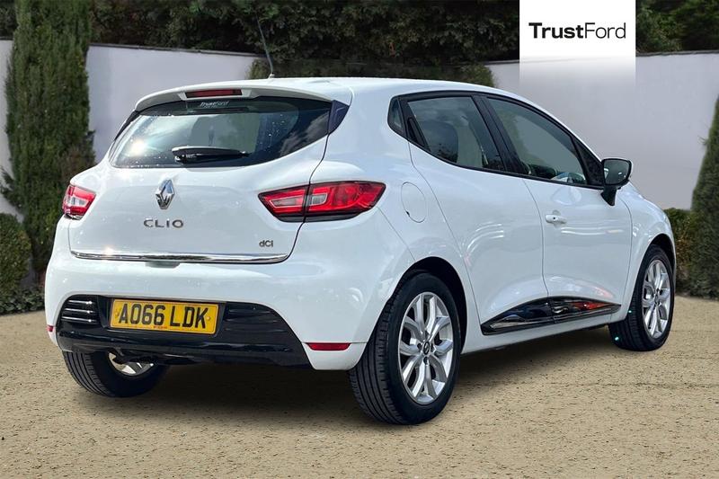 Used Renault Clio 2016 for sale - 75922519: Photo 4