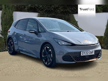 2022 - 169kW e-Boost V2 58kWh 5dr Auto ** Heated Seats - Wireless Charging Pad **
