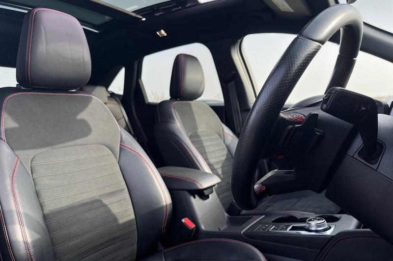 Used Ford Kuga 2020 for sale - 77763536: Photo 17