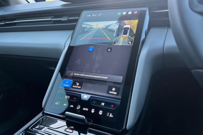 Used Ford Explorer 2025 for sale - 78153048: Photo 33