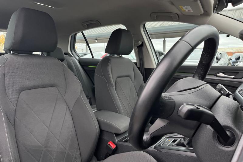 Used Volkswagen Golf for sale - 76803415: Photo 17