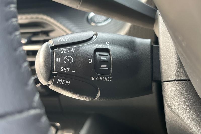 Used Peugeot 2008 2023 for sale - 78206283: Photo 23