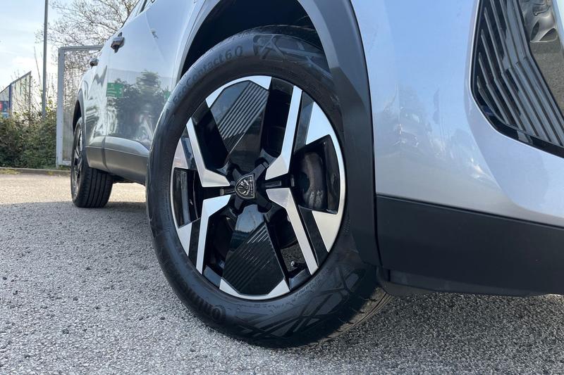 Used Peugeot 2008 2023 for sale - 78206283: Photo 8