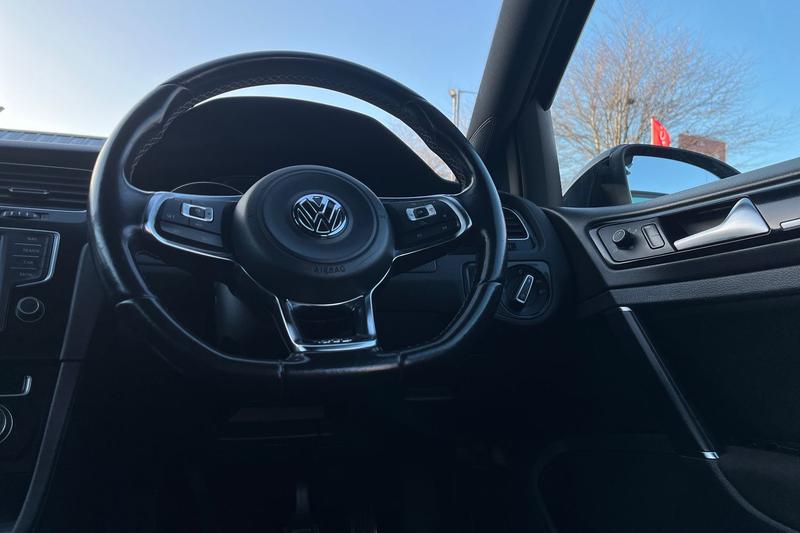 Used Volkswagen Golf 2016 for sale - 77088129: Photo 12